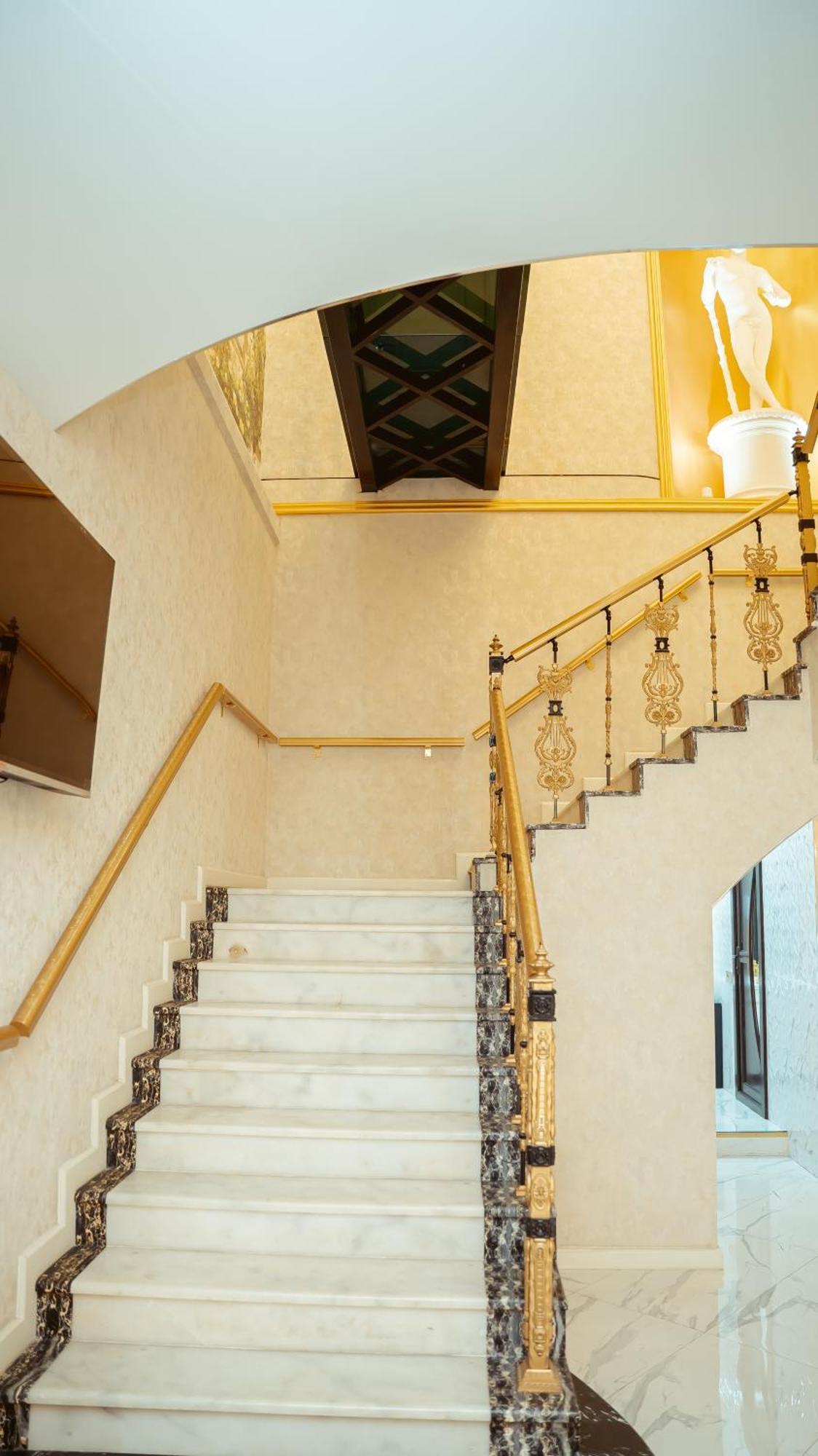 Dionis Baku Hotel Exterior photo